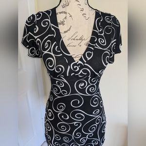 Y2K 90's Era Vintage Black & White V-Neck Swirl Pattern Blouse Top Size Small